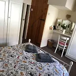 度假居 Mena Cottage, Cosy Country And Quaint. *